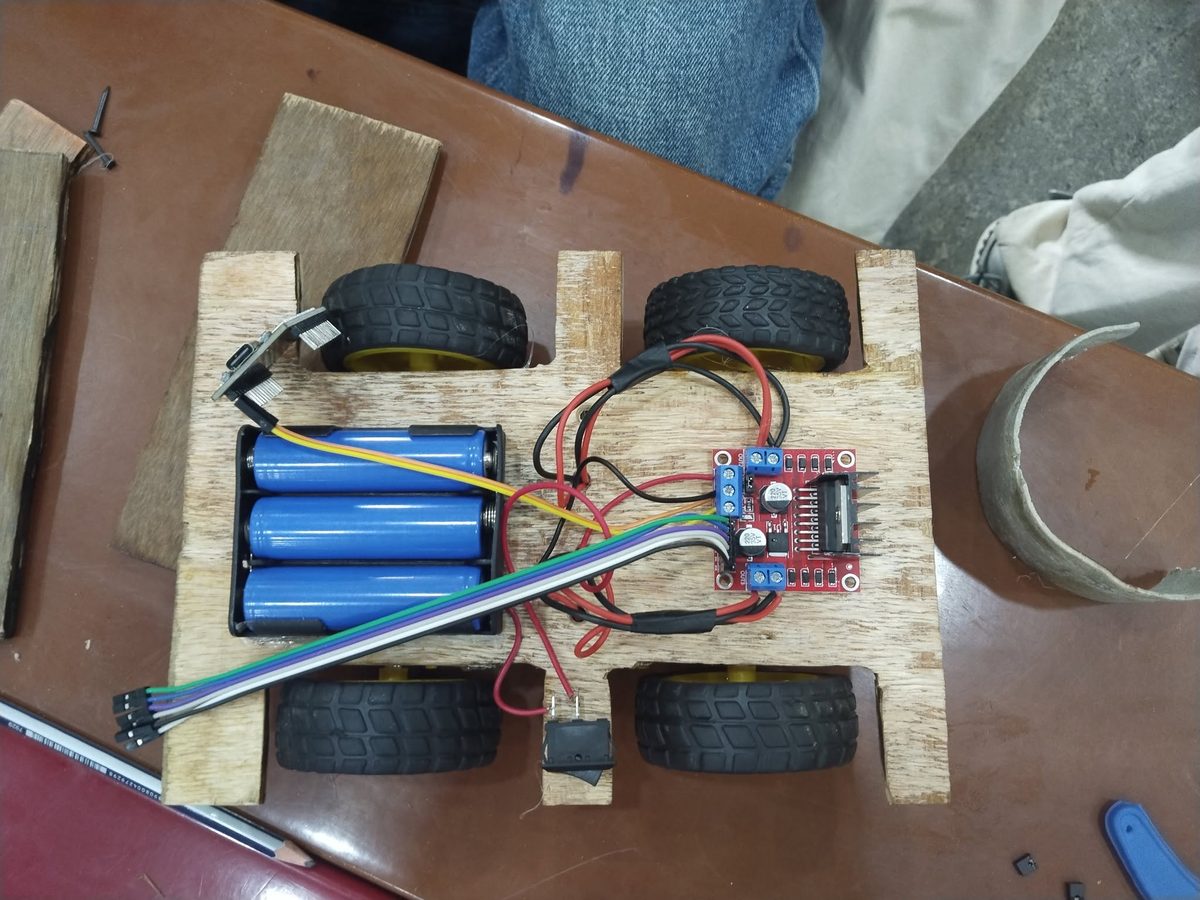 ESP32 Bluetooth Car
